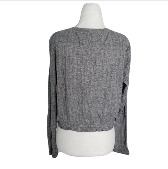 NWT Abound Gray Cropped Cardigan Sweater - Picture 2 of 4